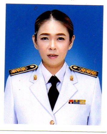 นางสาวศศิธร แตงทอง